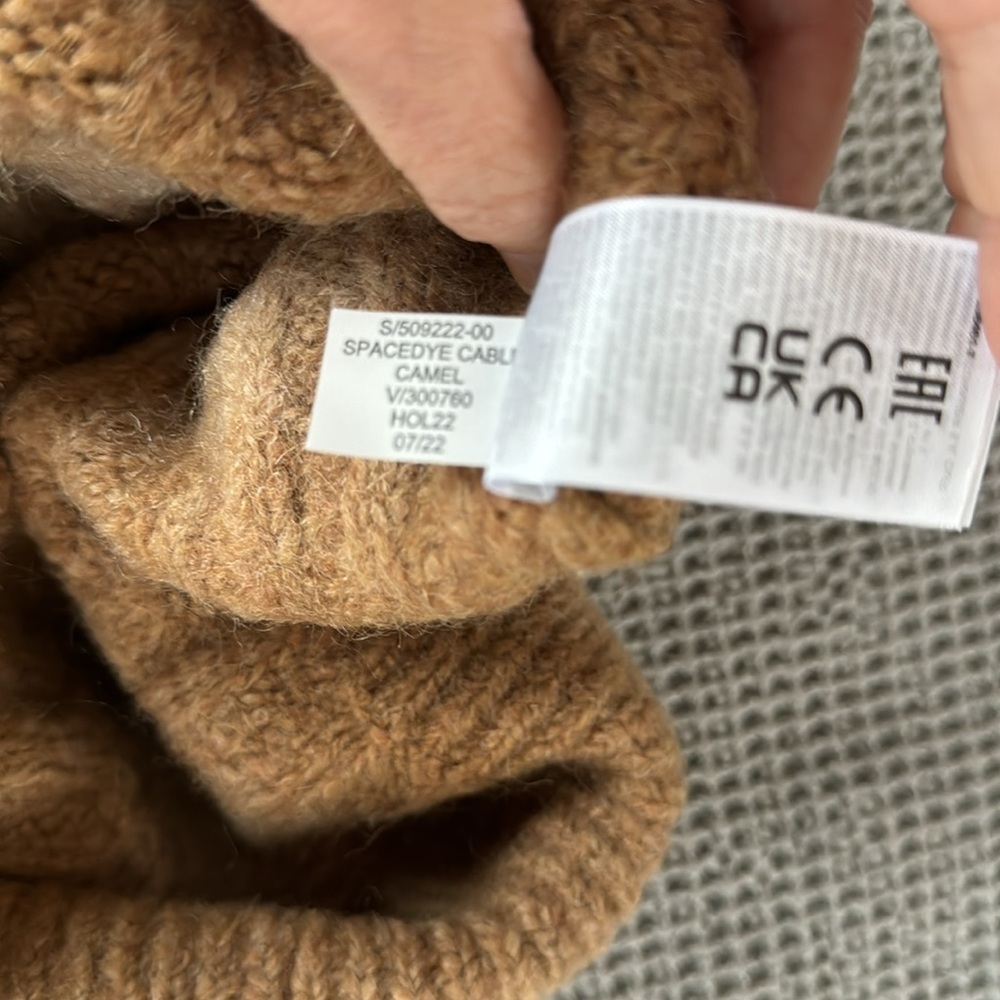 Banana Republic Celeste Ombre Alpaca Blend Sweater NWT M Italian Yarn - Picture 6 of 7